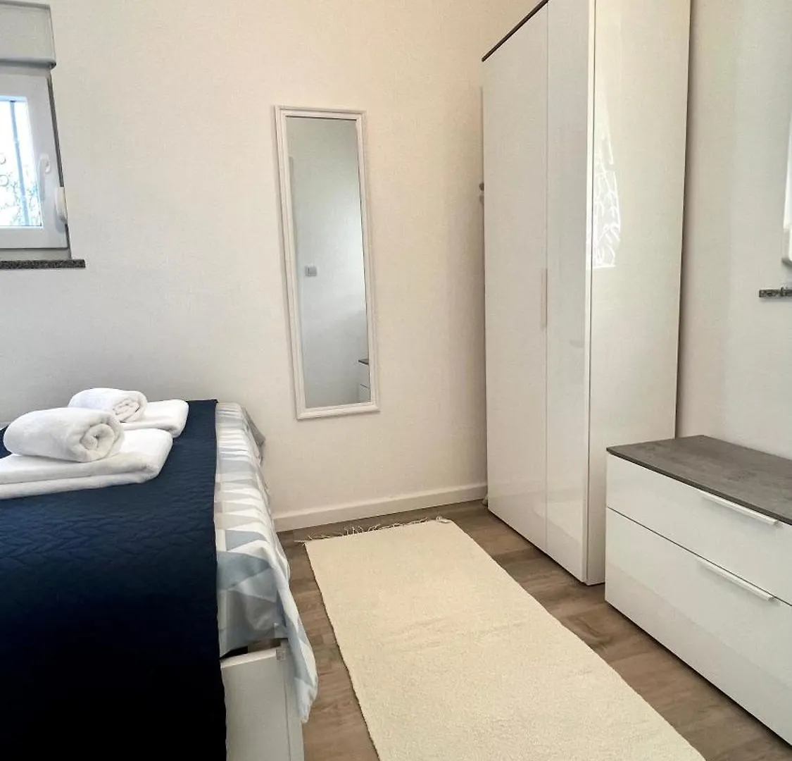 Apartment Apartman Dino Fažana